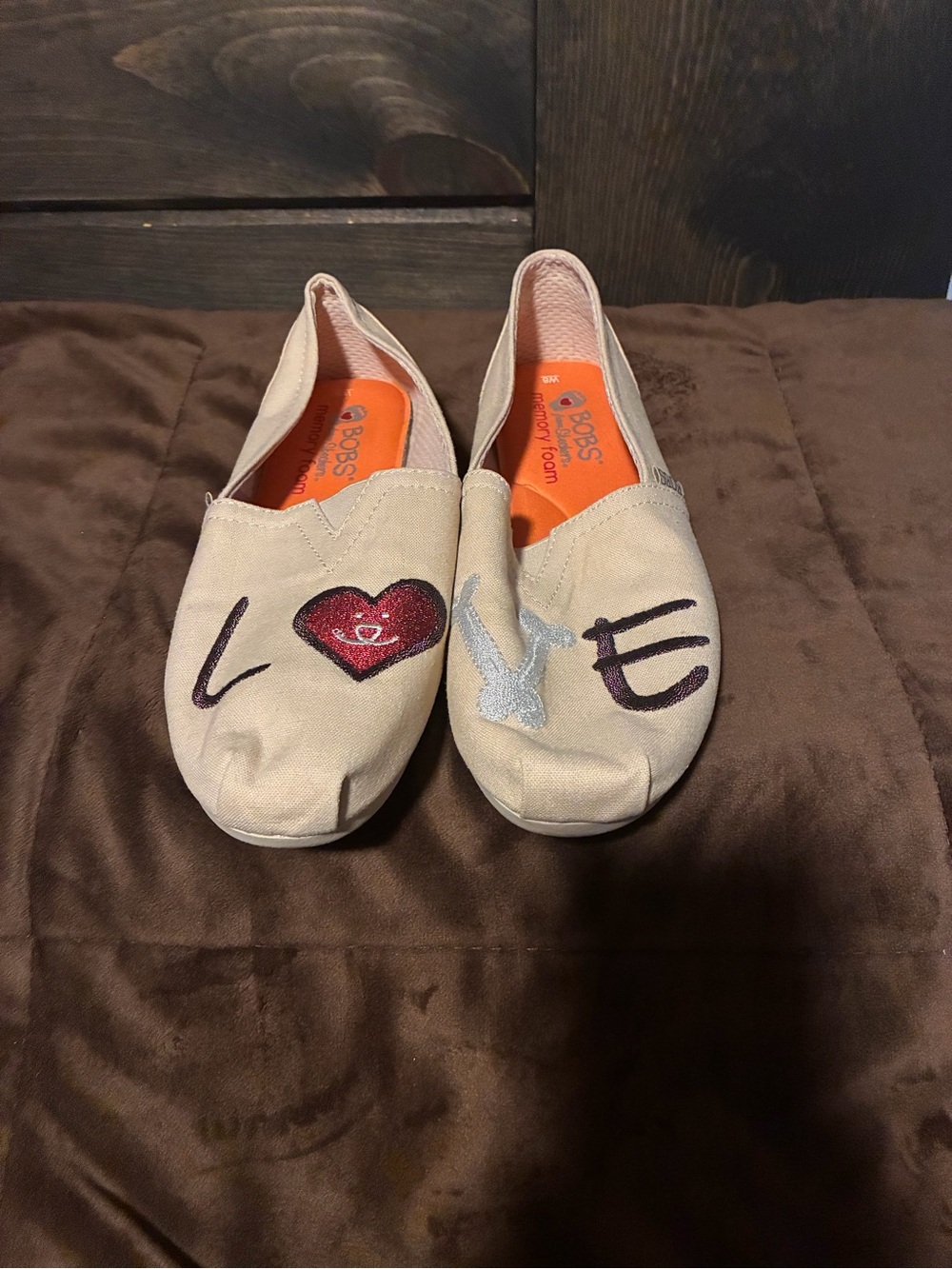 BOBS from Skechers, size 8, memory foam insole, dog love slip on, puppy love